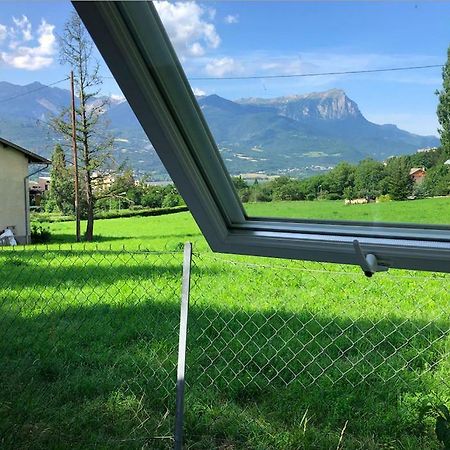 Mobil Home Proche Du Plan D'Eau D'Embrun Exterior photo