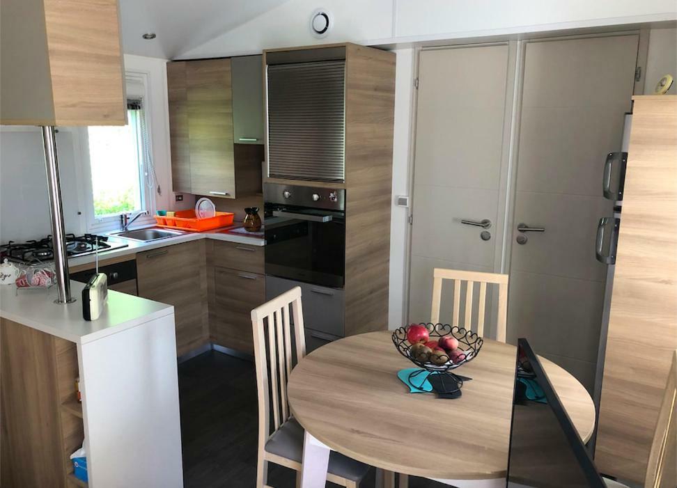 Mobil Home Proche Du Plan D'Eau D'Embrun Exterior photo